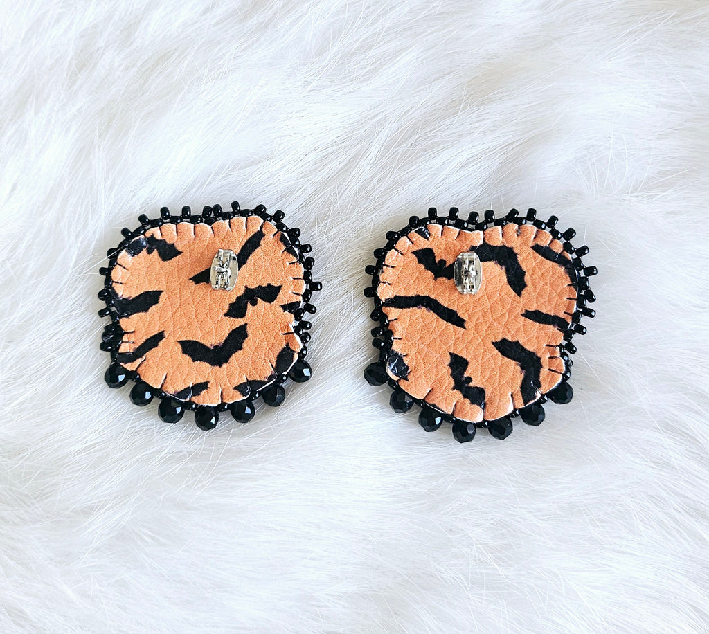 Orange Spooky Hearts